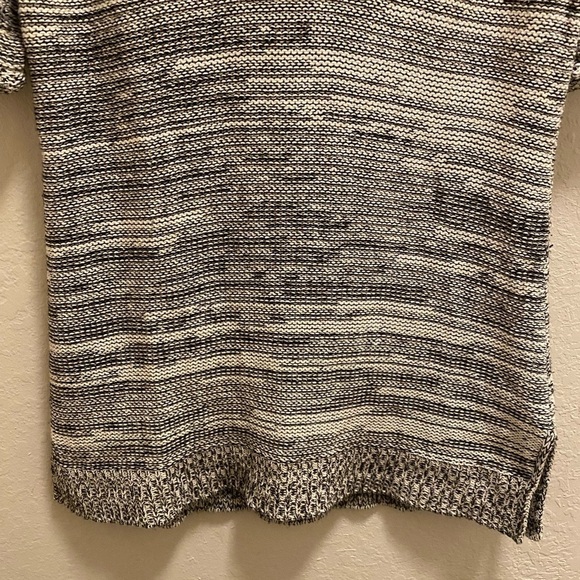 CAbi #973 Marled Short Sleeve Knit Sweater Tunic - Picture 9 of 9